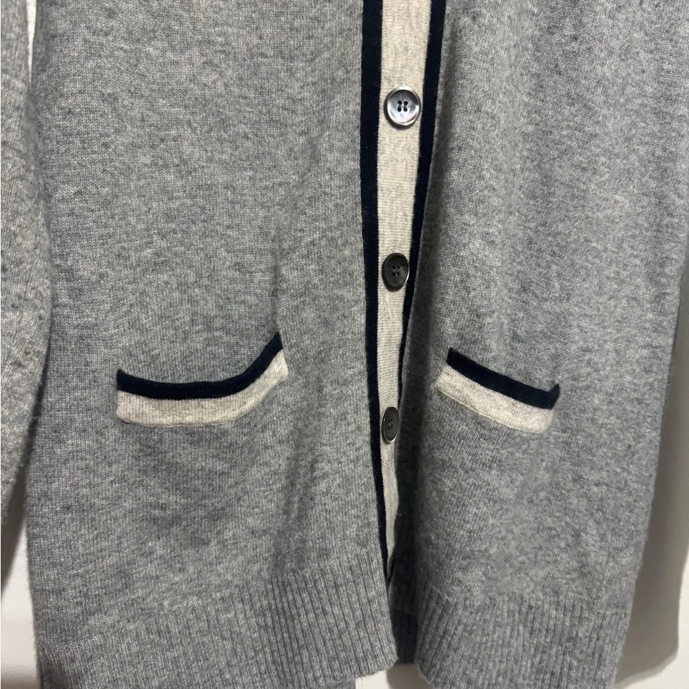 J. Crew Gray Wool-Cashmere Blend Sweater Cardigan Button Up Cardigan size Large - Picture 5 of 9